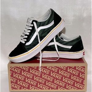 Vans Comfy Cush Men’s Size 8 Used